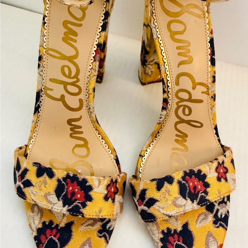 Sam Edelman Floral Jacquard Heels - Picture 7 of 9